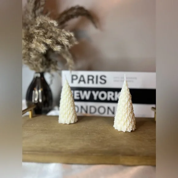 White Christmas Tree Candle Set - Picture 5 of 5